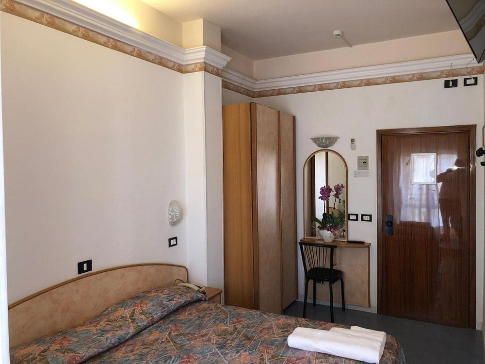 Hotel Augustus Gatteo a Mare Exteriér fotografie